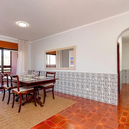 Luxe Sunset Lisbon Caparica Apartman *