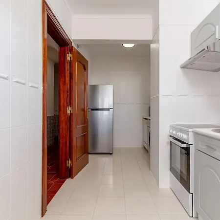 Luxe Sunset Lisbon Caparica *