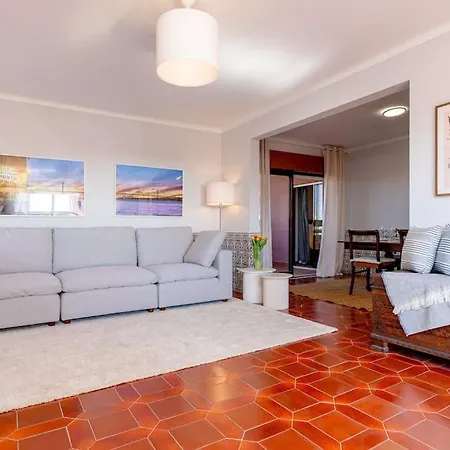 Luxe Sunset Lisbon Caparica * Кошта-да-Капарика