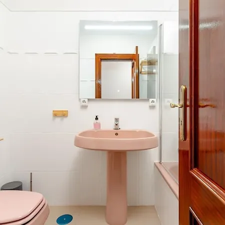 Luxe Sunset Lisbon Caparica Apartment *