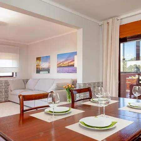 Апартаменты Luxe Sunset Lisbon Caparica *