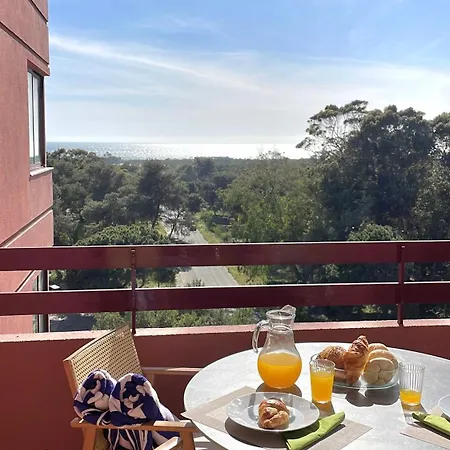 Апартаменты Luxe Sunset Lisbon Caparica *