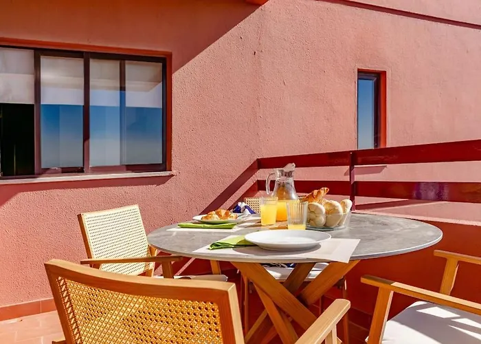 Appartamento Luxe Sunset Lisbon Caparica