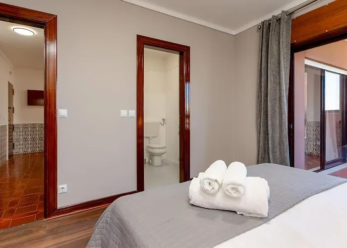 Appartamento Luxe Sunset Lisbon Caparica *